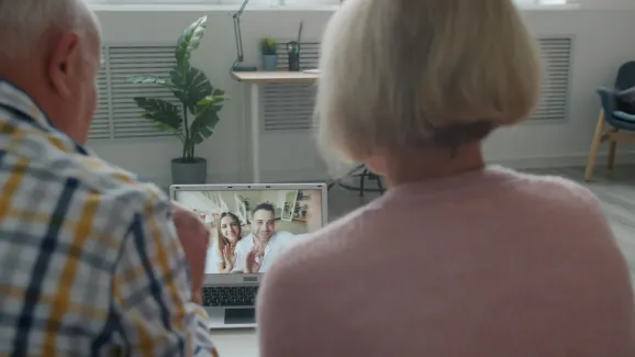 كازينو إستريلا الدعم